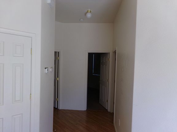5th image of 9220 E Lakeshore Dr APT B