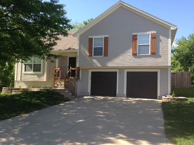 1st image of 2413 NW Richard Dr