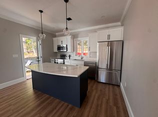 80 Court St #D, Mansfield, MA 02048