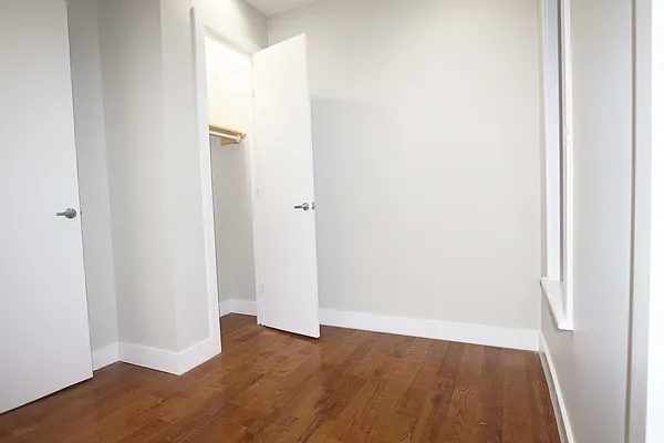 Rented by Uptown Flats LLC | media 22