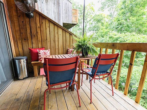 3rd image of 9363 S Pointe Lasalles Dr #24