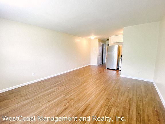 3rd image of 6701 S West Shore Blvd APT 4
