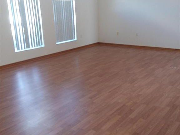 2nd image of 480 Marion Oaks Trl