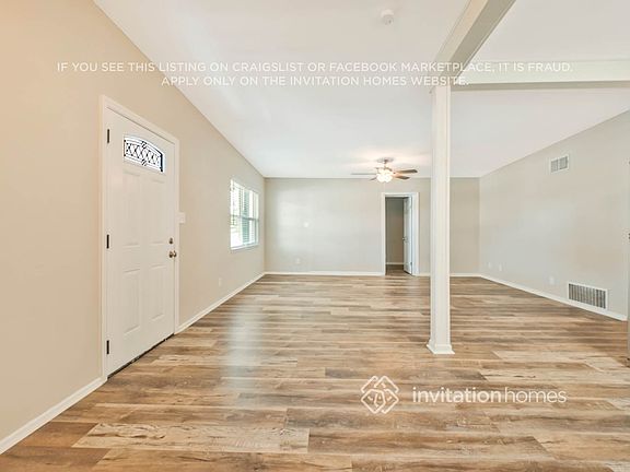 3rd image of 4805 Basswood Ln