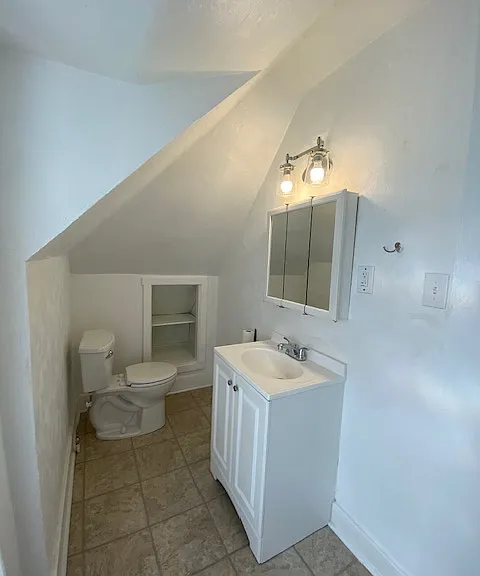 1129 N Euclid Ave #3 — Photo 11