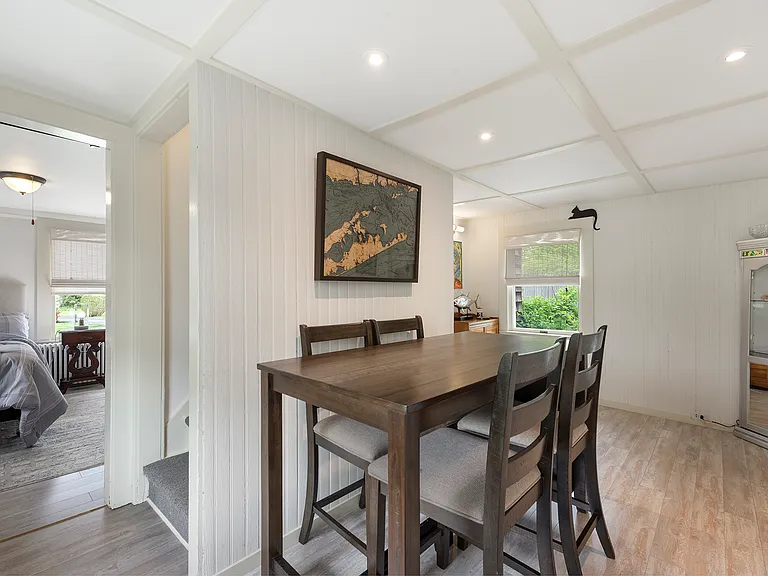 48 Skinner St — Photo 4