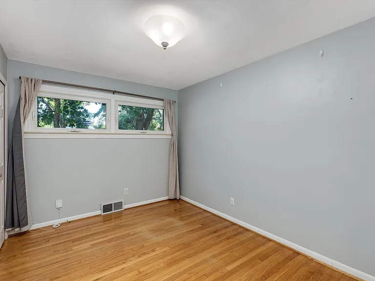 4047 Ledgestone Dr — Photo 13