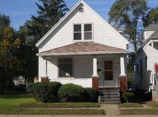 1529 Oak St, Port Huron, MI 48060