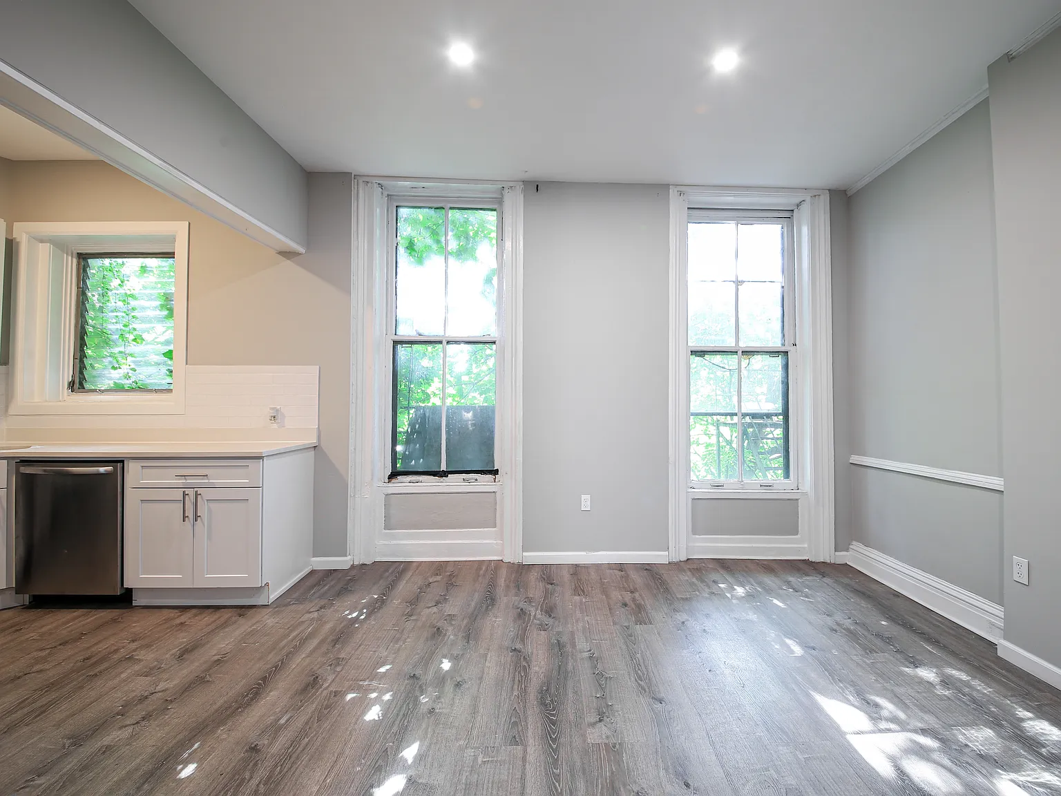 1 bed, 1000 sqft, $1,650 — Photo 3
