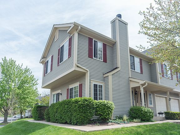 2nd image of 325 Windsor Ct Unit A