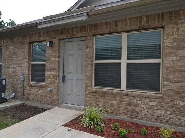 2304 S Lakeline Blvd Unit 243, Cedar Park, TX 78613