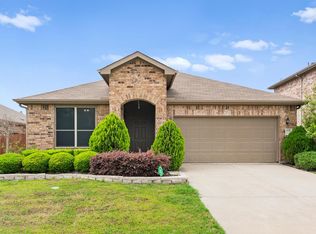 2129 Brenham Dr, Heartland, TX 75126