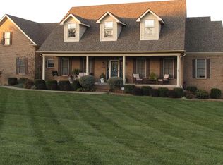 105 Willowbrook Ln, Georgetown, KY 40324