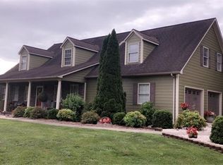 4594 Etta Ln, Lenoir, NC 28645