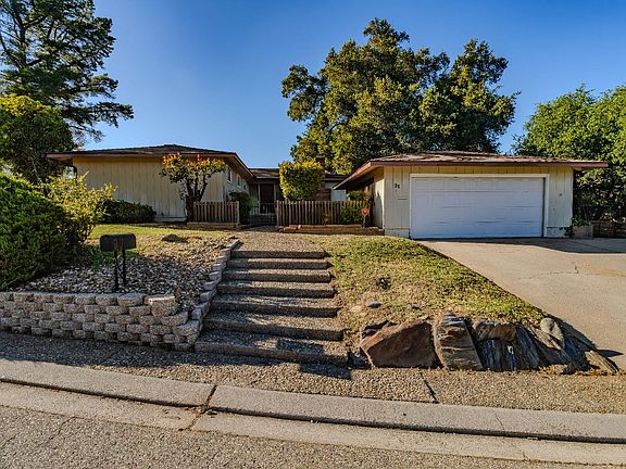 2nd image of 31 S Pioneer Cir