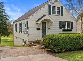 906 Phillips St, Marietta, OH