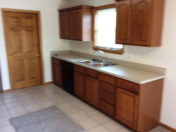 5th image of 1017 Sturbridge Dr
