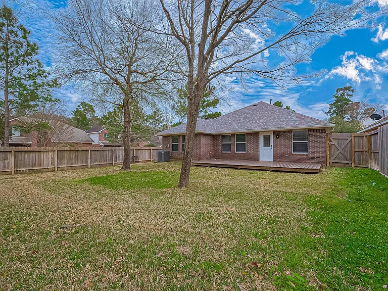 2 Garden Lodge Pl — Photo 39