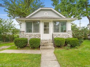 212 W Brooklyn Ave, Pontiac, MI