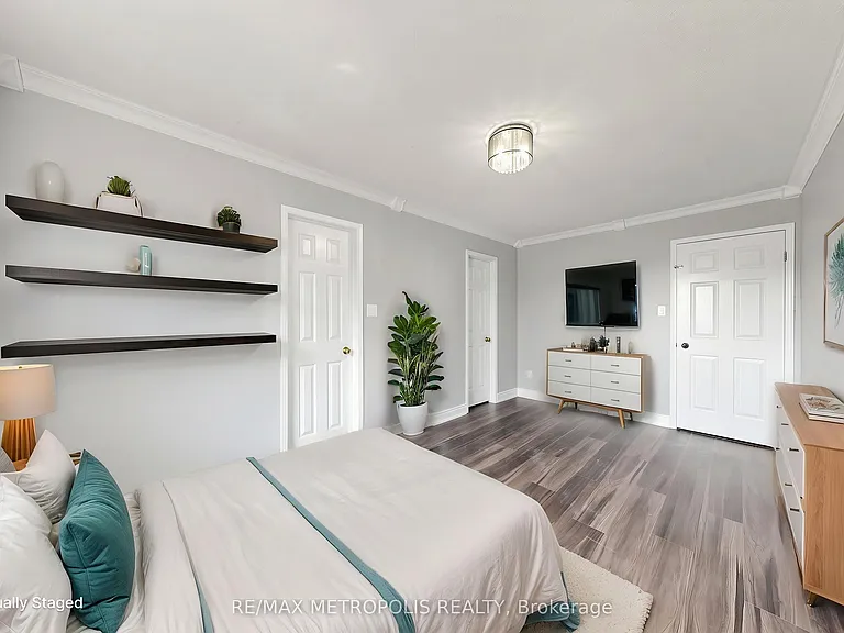 118 Jordan Dr — Photo 6