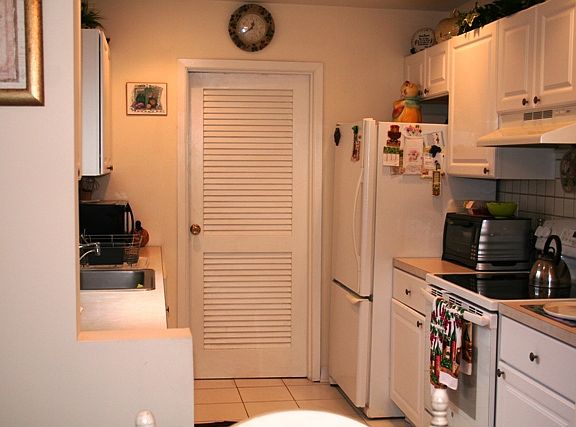 4th image of 234 Springmeadow Dr Unit K