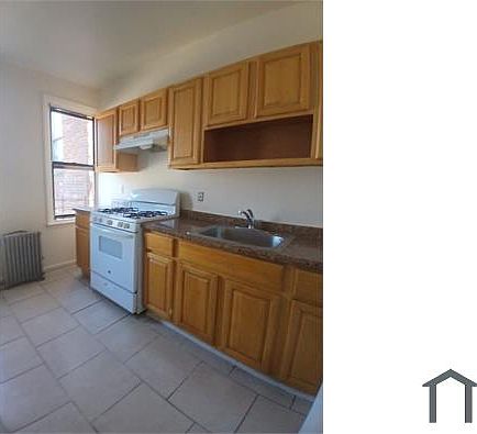2nd image of 288 Hawthorne Ave APT 1