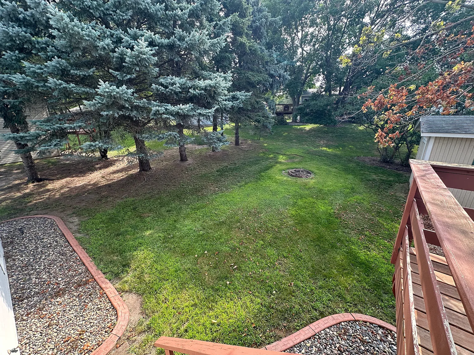 4 bed, 1872 sqft, $2,150 — Photo 2
