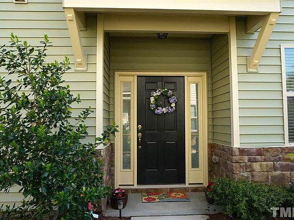 3rd image of 209 Westgrove Ct