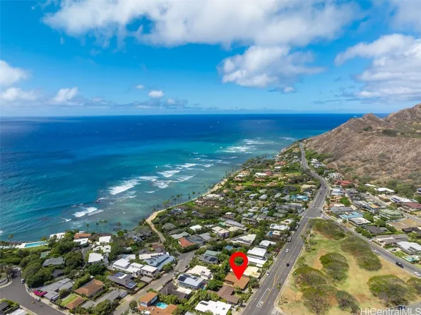 4035 Kahala Ave, Honolulu, HI 96816