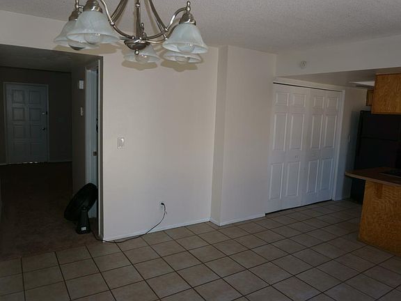 5th image of 3803 S Mill Ave