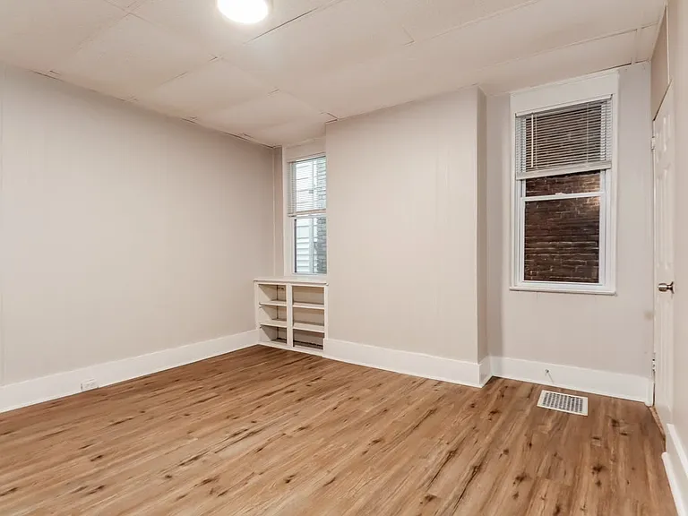 33 Millbridge St — Photo 13