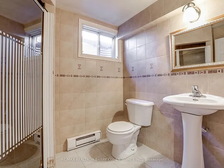 9 Sonata Cres — Photo 33