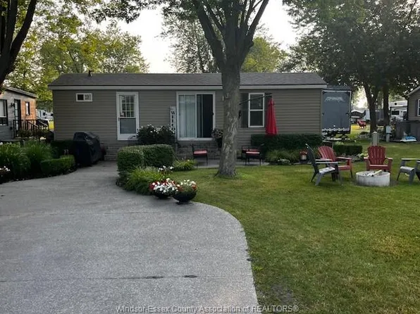 981 County Road 2 #535, Lakeshore, ON N8L 1B4