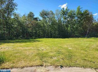 811 Aspen Knl, Hibbing, MN 55746