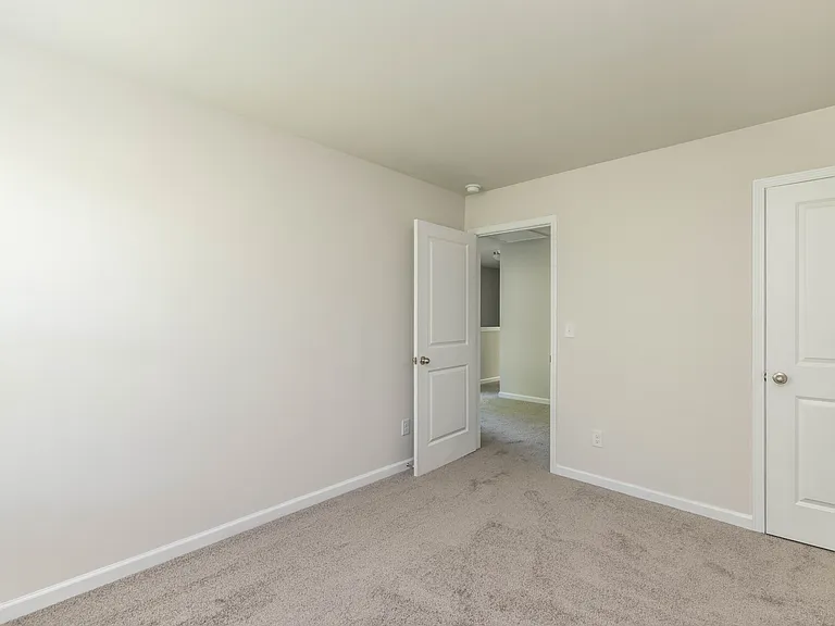 142 S Bell Ave #1 — Photo 36