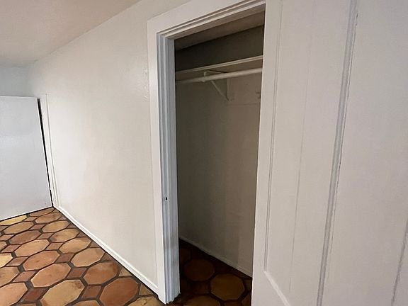 3rd image of 1213 18th St #2