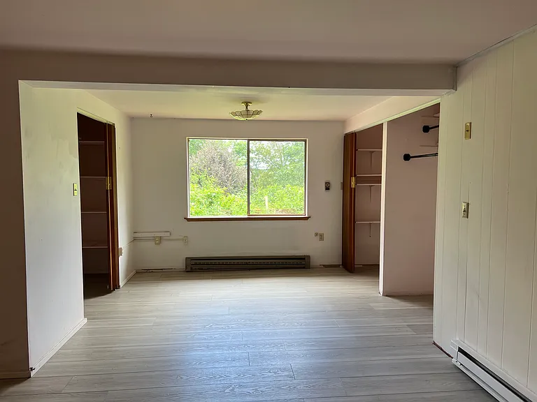 3527 Shattuck Ave S — Photo 44