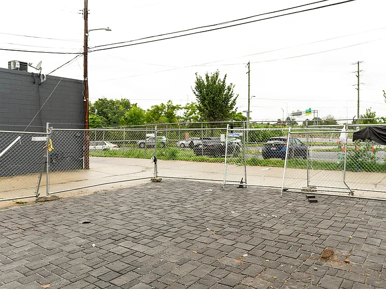 2230 Nicholson St SE #5 — Photo 5