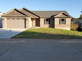 236 S Ridge Ct, Union, MO 63084
