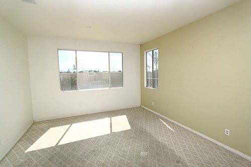 4th image of 6563 Cessna Ave
