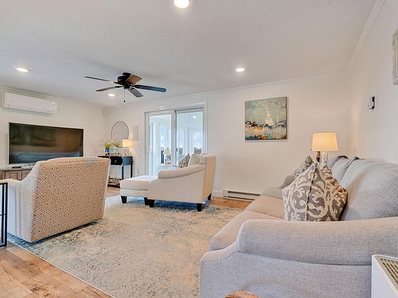 4th image of 51 Sea Breeze Drive