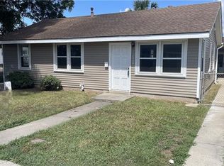 7528 Saint Anthony St, Marrero, LA 70072
