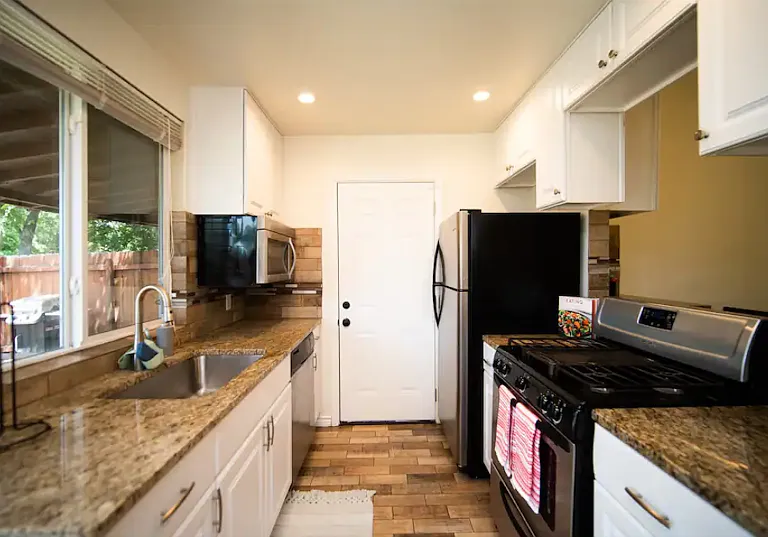 820 Turtle Creek Blvd #A — Photo 1