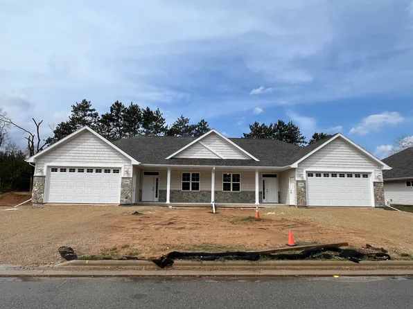 2093 Abbey Rd, New London, WI 54961