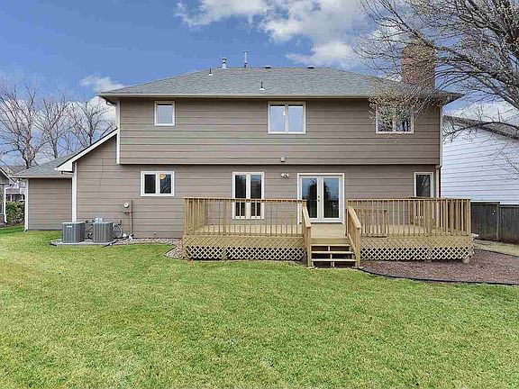 4th image of 8028 E Greenbriar Ct