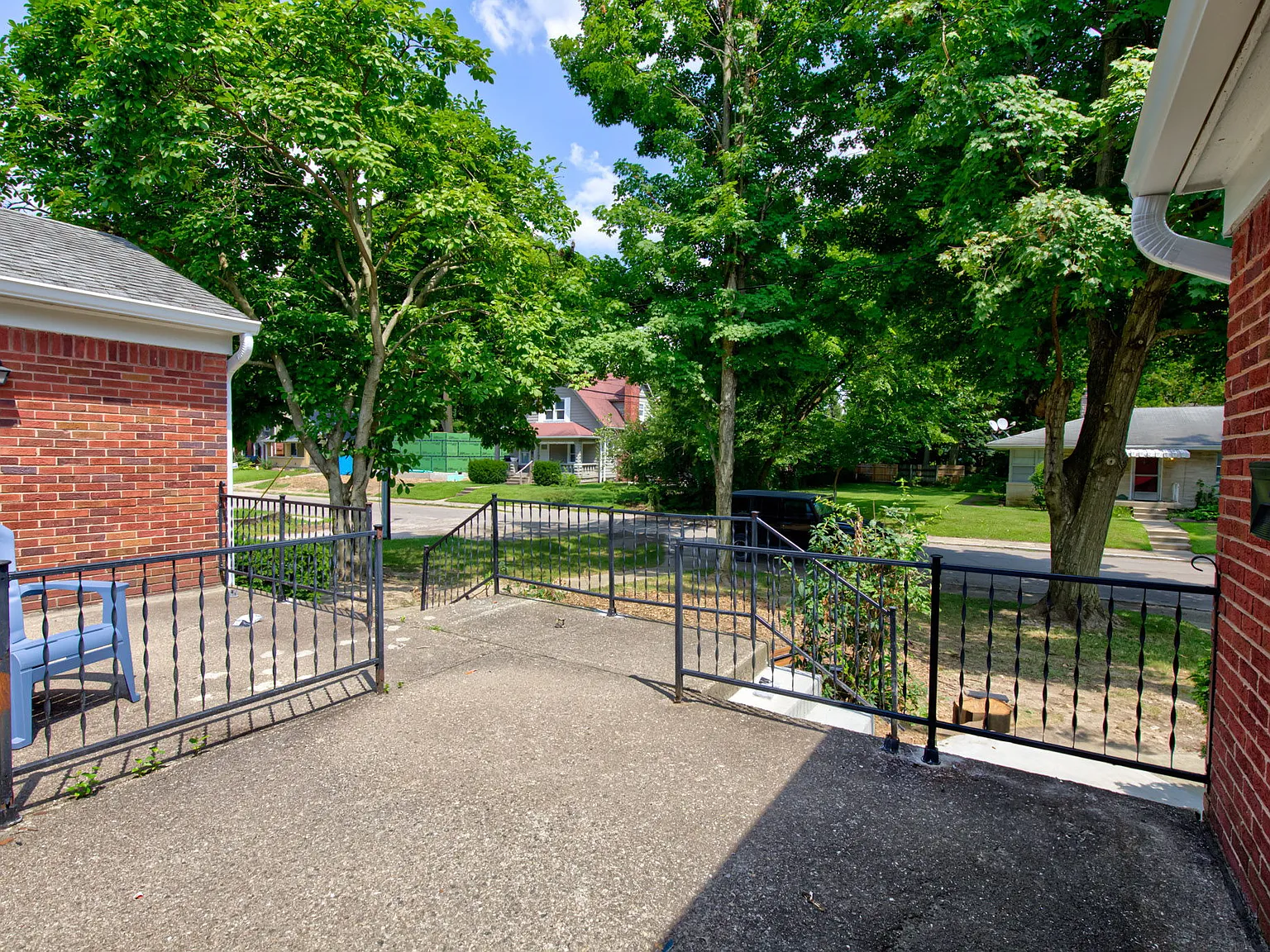 4610 Rookwood Ave — Photo 4