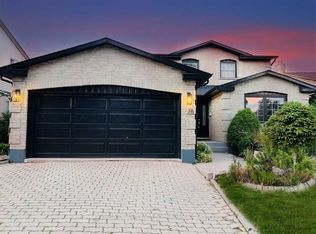 36 Bing Cres, Hamilton, ON L8E 3Z4