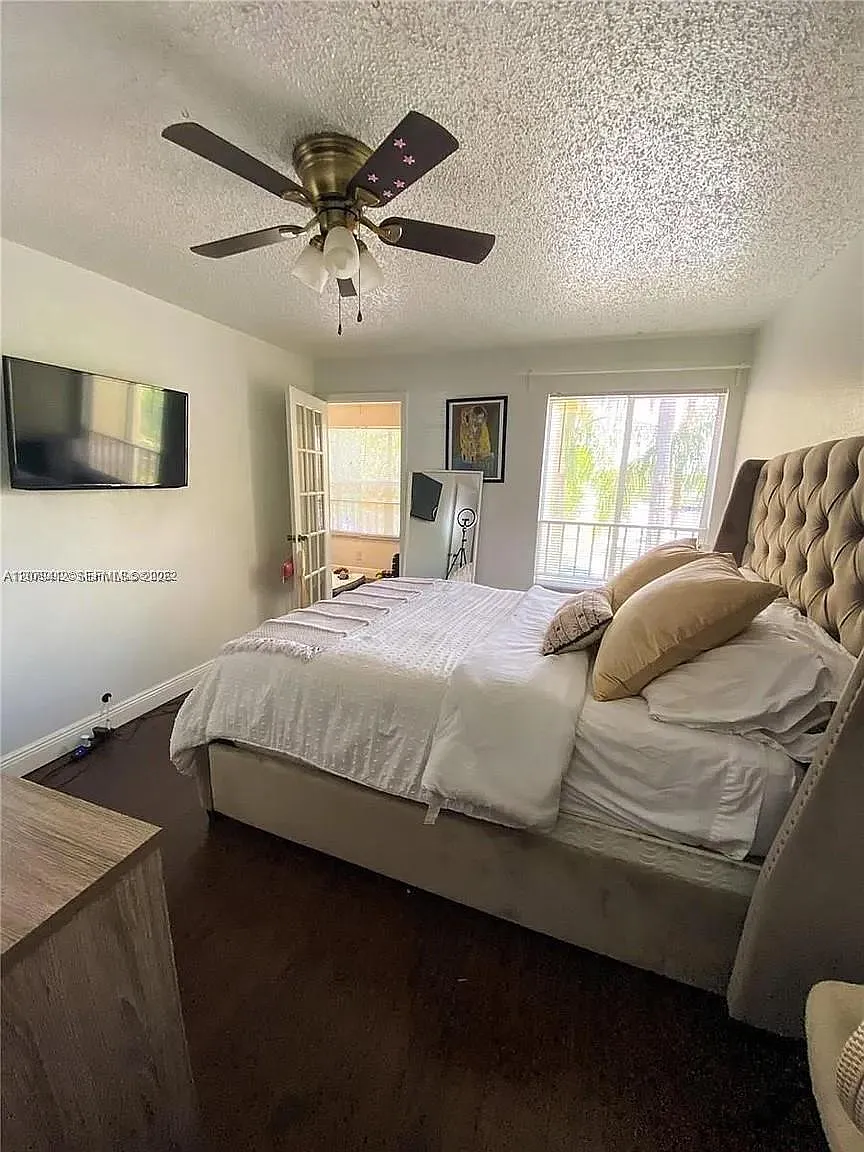 Isles At Lago Mar Condo — Photo 3