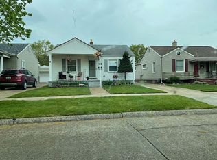 12124 Irene St, Southgate, MI 48195