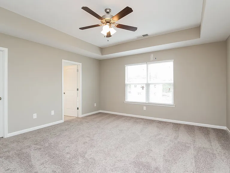 601 Fieldcrest Dr — Photo 9